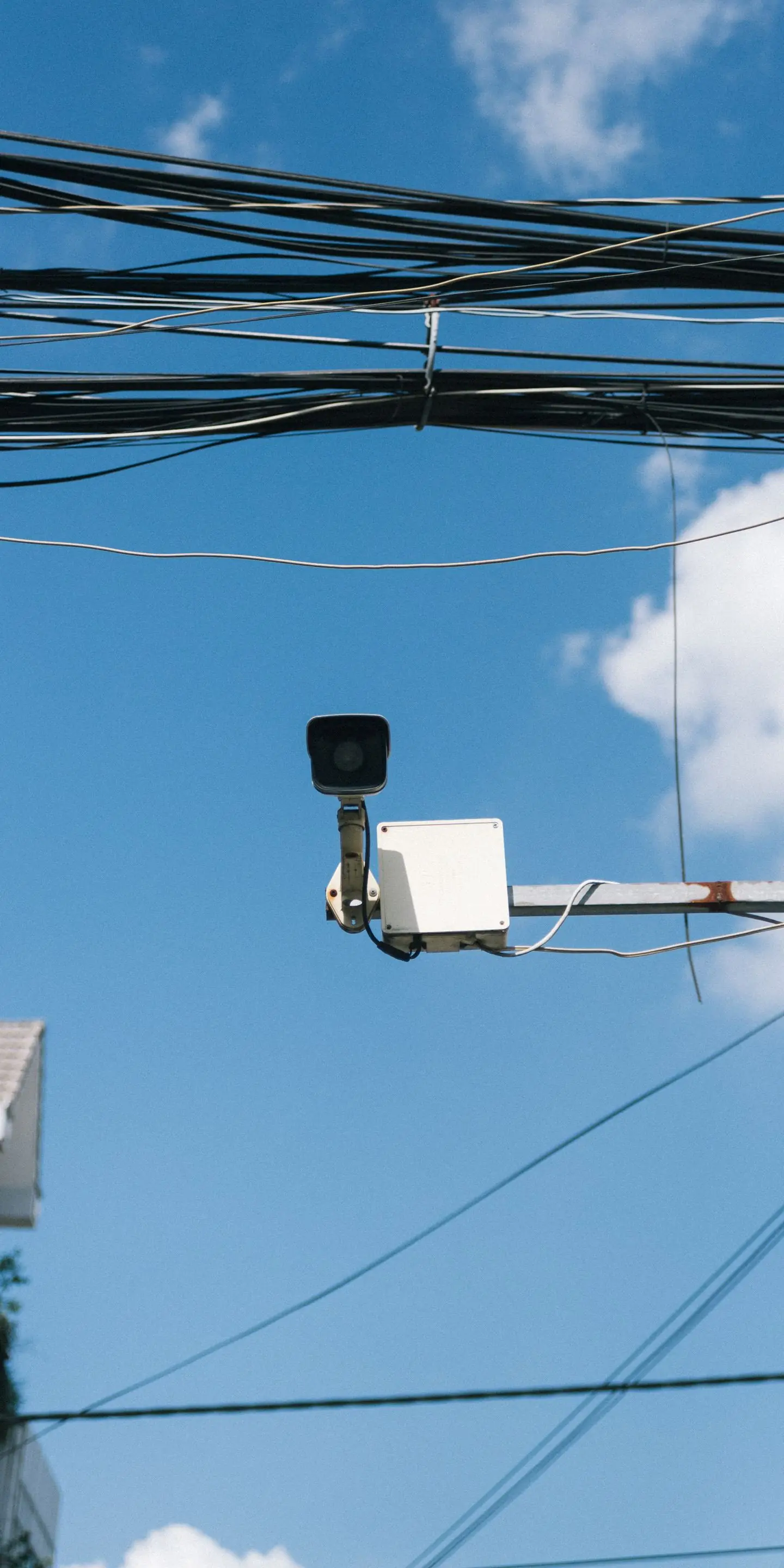 Câmera de controle de tráfego urbano